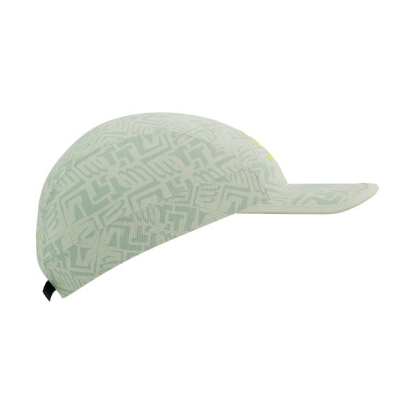 compressport-5-panel-light-cappello-da-running-sugar-ice-print-cu00097b-0023_B-600x600